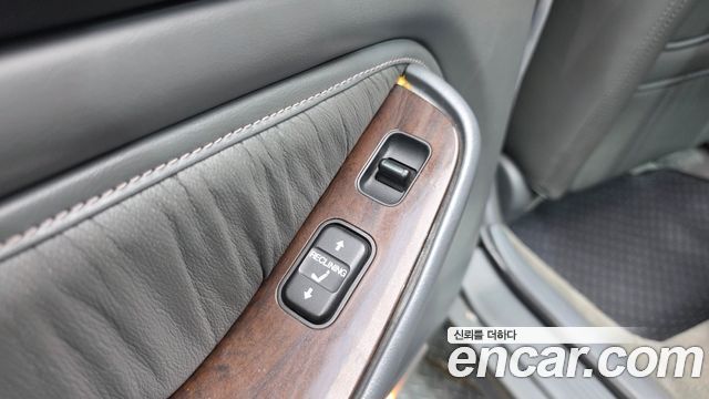 Chevrolet Korea Acadia 1999 — photo 17