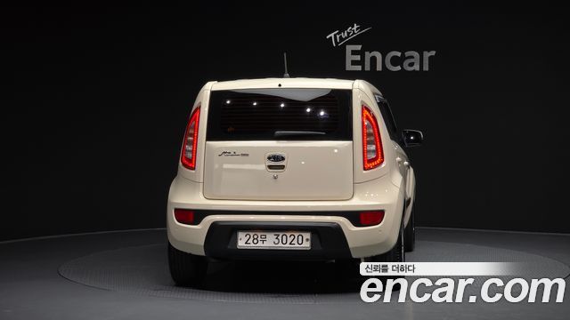 Kia Soul 2012 — photo 4