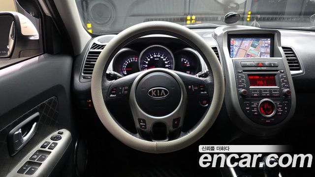 Kia Soul 2012 — photo 13