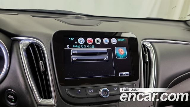 Chevrolet Korea Malibu 2018 — photo 16