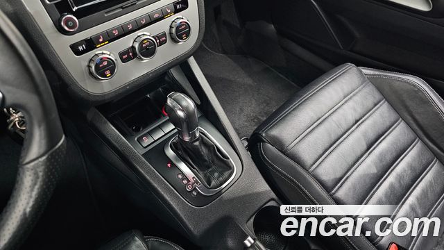 Volkswagen Scirocco 2014 — photo 9