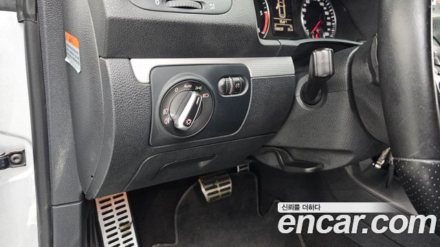 Volkswagen Scirocco 2014 — photo 19