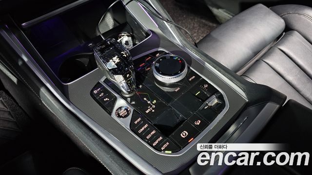 BMW X6 2022 — photo 9