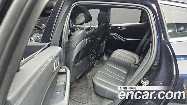 BMW X6 2022 — photo 12