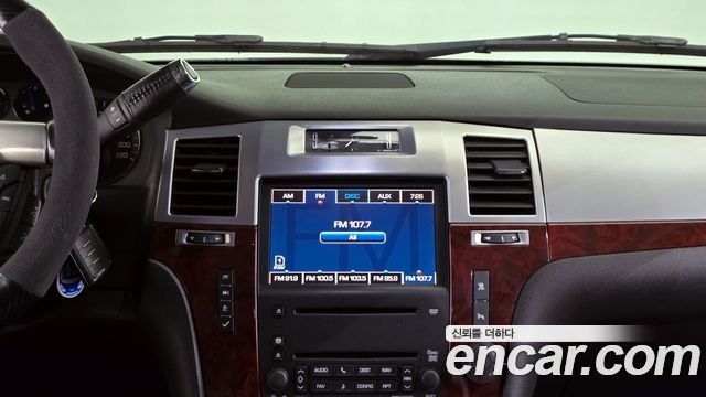 Cadillac Escalade 2007 — photo 14