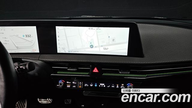 Kia EV6 2023 — photo 15