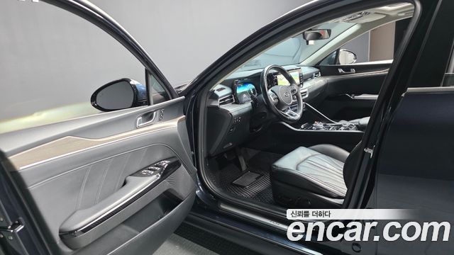 Kia K5 2021 — photo 10