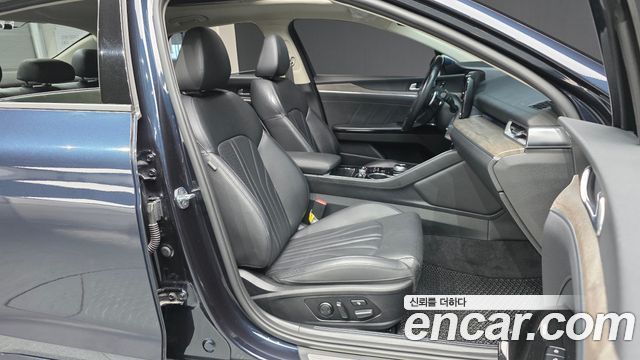 Kia K5 2021 — photo 11