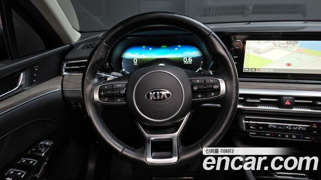 Kia K5 2021 — photo 13