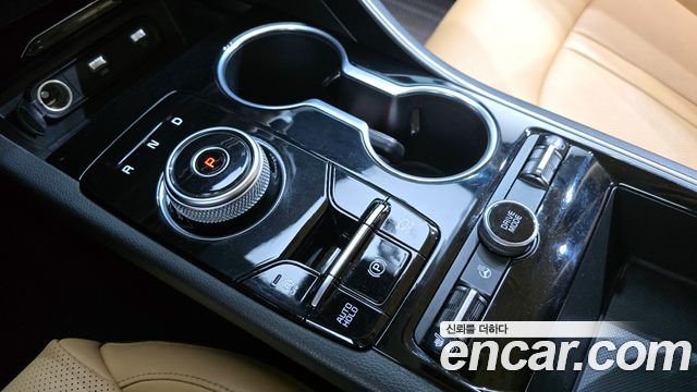 Kia K5 2020 — photo 9