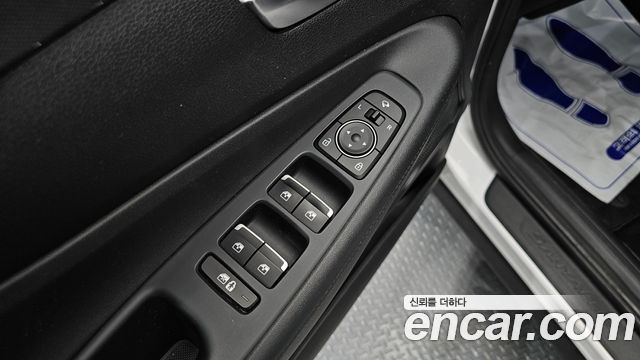 Hyundai Santafe 2021 — photo 12