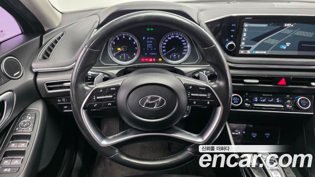 Hyundai Sonata 2020 — photo 13