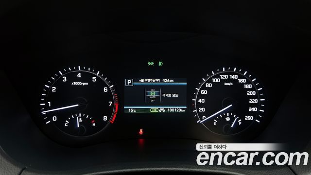 Genesis G80 2019 — photo 8