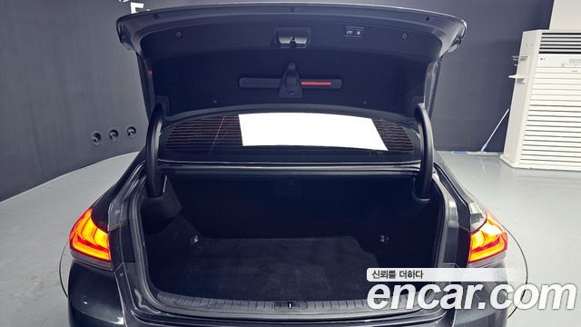 Genesis G80 2019 — photo 20