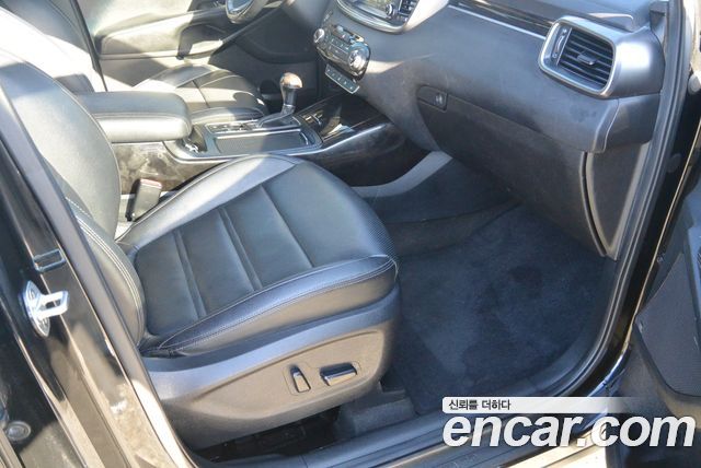 Kia Sorento 2016 — photo 16