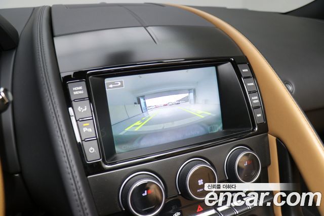 Jaguar F-TYPE 2015 — photo 14