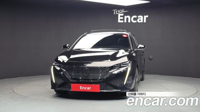 Peugeot 308 2022 — photo 3