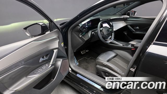 Peugeot 308 2022 — photo 11