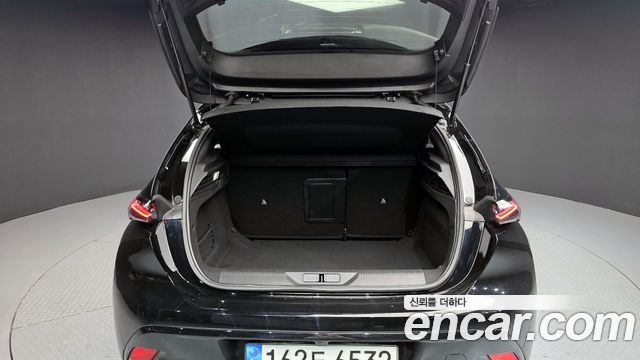 Peugeot 308 2022 — photo 20