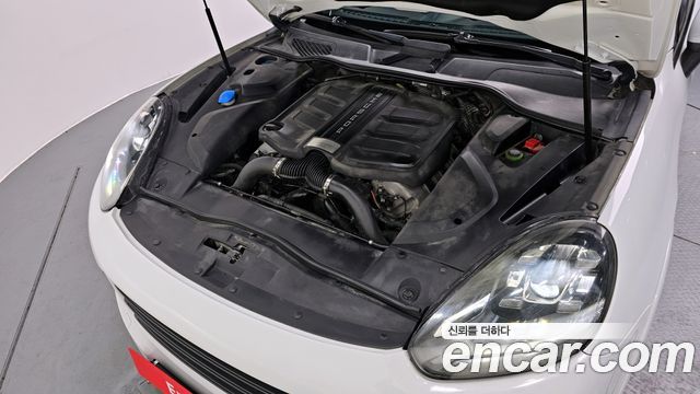 Porsche Cayenne 2016 — photo 6
