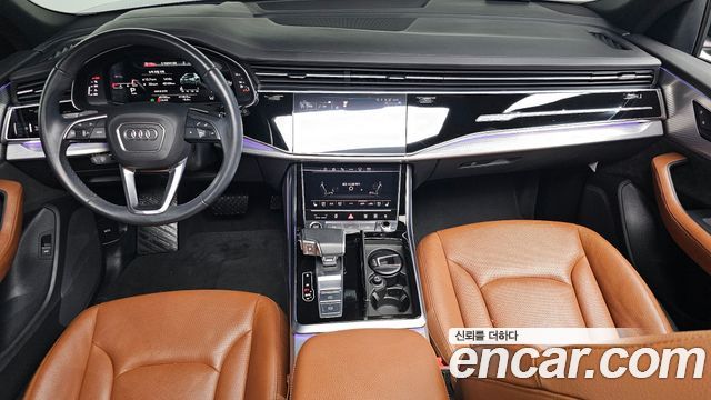 Audi Q8 2021 — photo 7