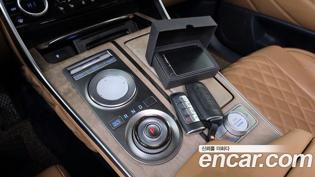 Genesis GV80 2021 — photo 9