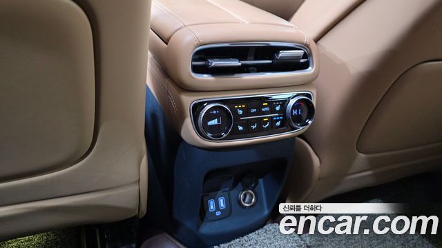 Genesis GV80 2021 — photo 16