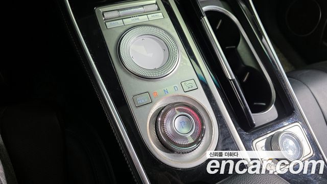 Genesis GV80 2021 — photo 9