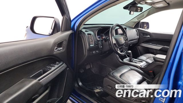 Chevrolet Korea Colorado 2020 — photo 11