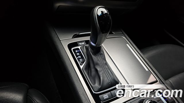 Hyundai Genesis 2015 — photo 9