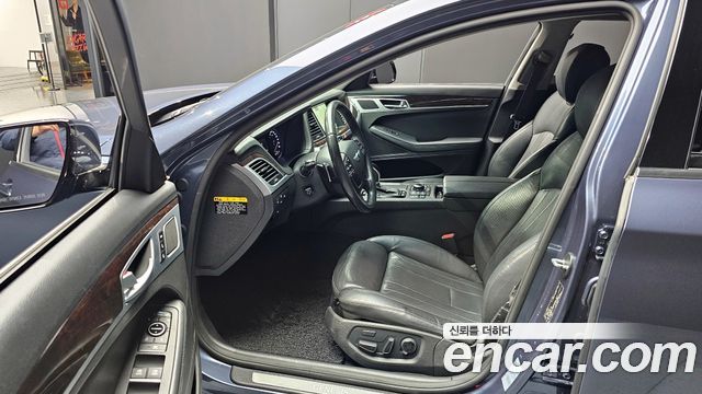 Hyundai Genesis 2015 — photo 10
