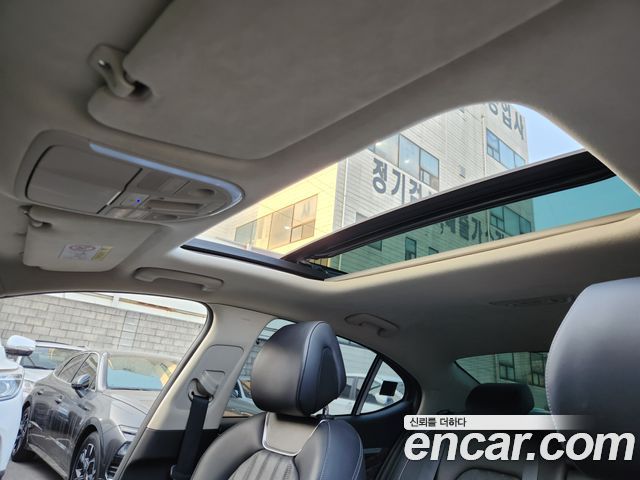 Genesis G70 2021 — photo 14