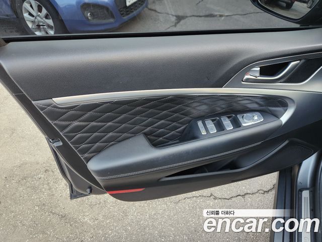 Genesis G70 2021 — photo 15
