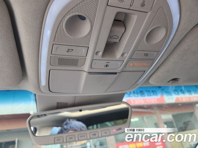 Genesis G70 2021 — photo 17