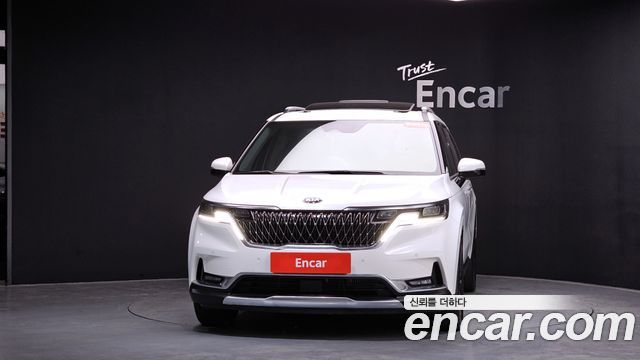 Kia Canival 2021 — photo 3