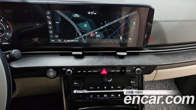 Kia Canival 2021 — photo 14