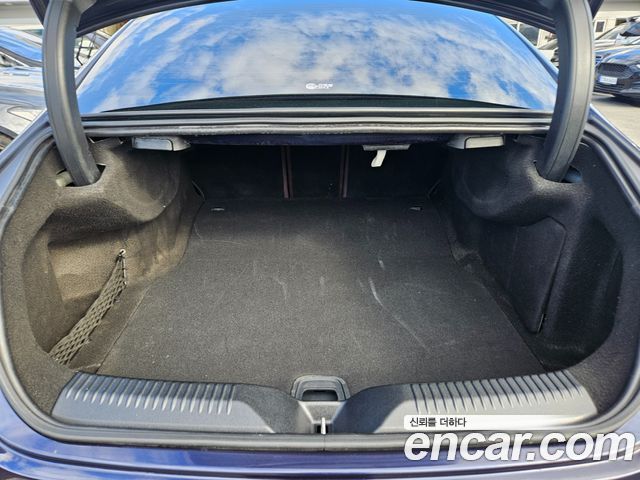 Mercedes-Benz CLS-Class 2020 — photo 15