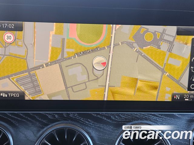 Mercedes-Benz CLS-Class 2020 — photo 17