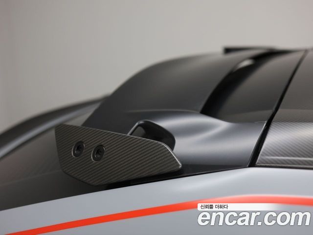 Lamborghini Urus 2023 — photo 12