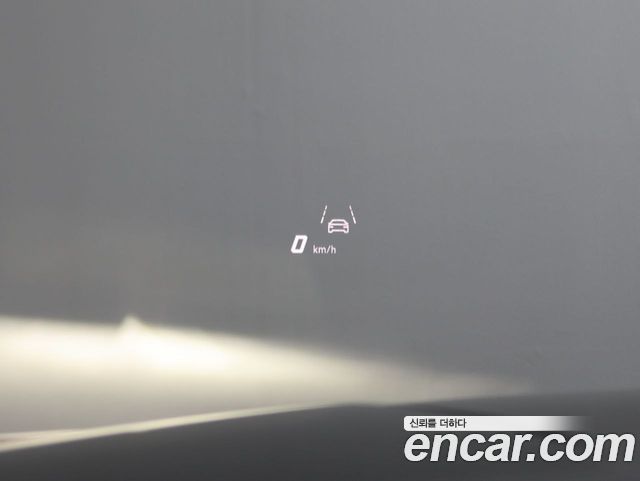 Lamborghini Urus 2023 — photo 16