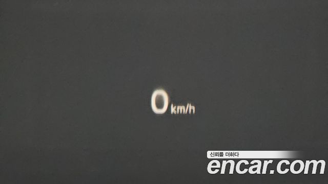 Kia K7 2017 — photo 18