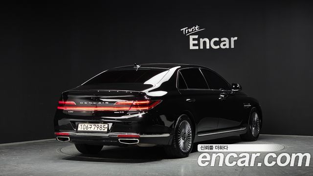 Genesis G90 2019 — photo 2