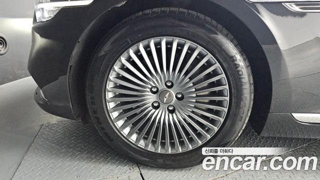 Genesis G90 2019 — photo 5
