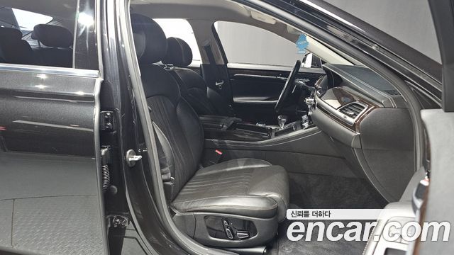 Genesis G90 2019 — photo 10
