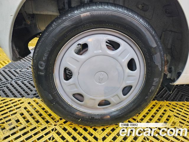 Chevrolet Korea Spark 2012 — photo 17