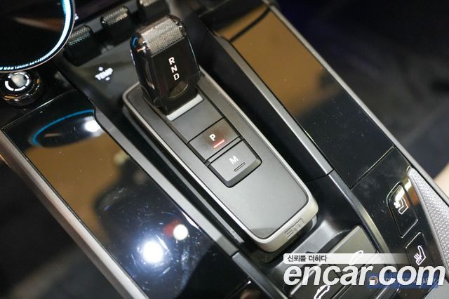 Porsche 911 2021 — photo 14