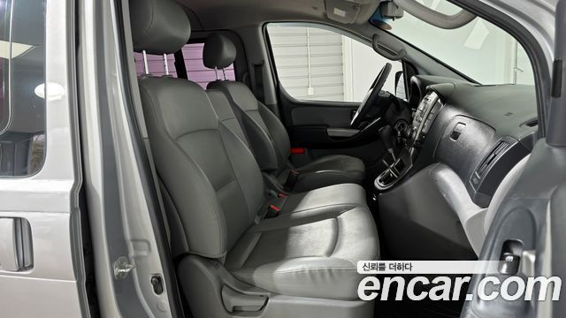 Hyundai Starex 2014 — photo 10
