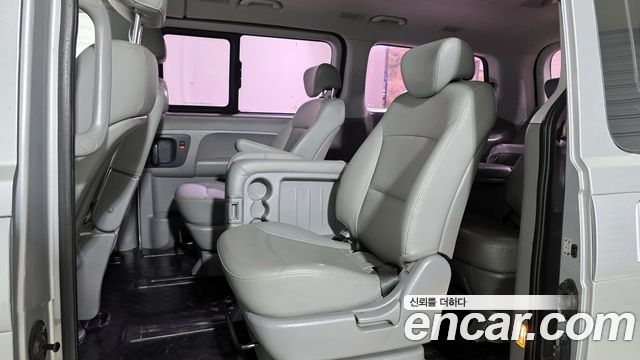Hyundai Starex 2014 — photo 12