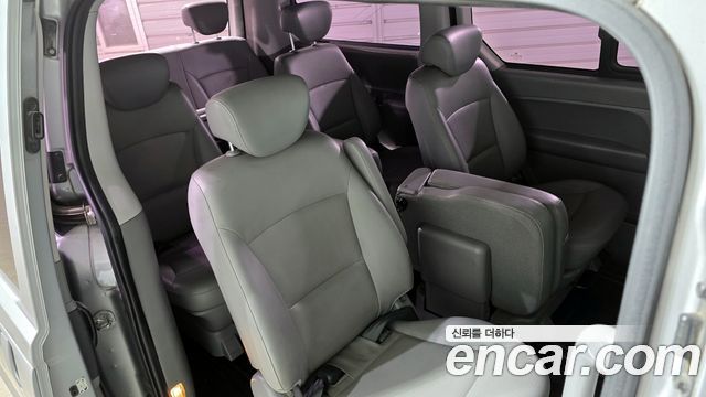 Hyundai Starex 2014 — photo 13