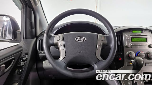 Hyundai Starex 2014 — photo 14